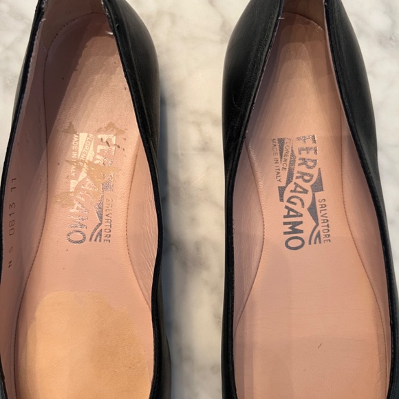 Salvatore Ferragamo ballet flats size 7 - Picture 4 of 10
